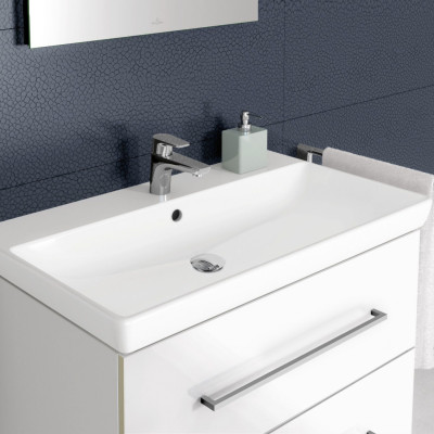 Villeroy & Boch Avento pakabinamas/baldinis praustuvas 80x47cm