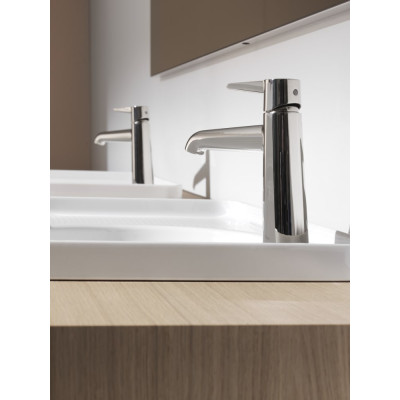Pusiau įleidžiamas praustuvas Laufen VAL 550x360mm