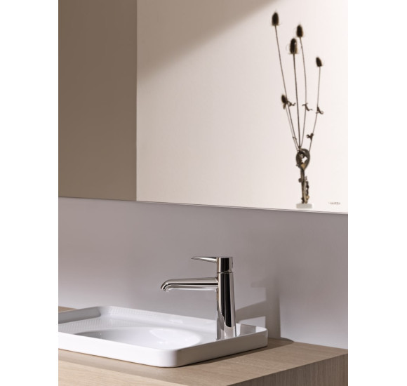 Pusiau įleidžiamas praustuvas Laufen VAL 550x360mm
