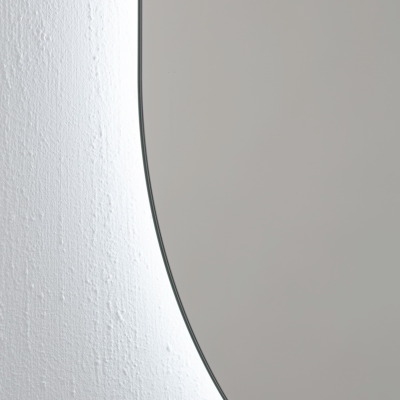 Kamė Oval veidrodis su foniniu LED pašvietimu 2700 – 6500 K